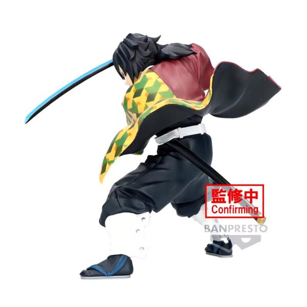 Figurine Giyu Tomioka - Demon Slayer vue sur le cote